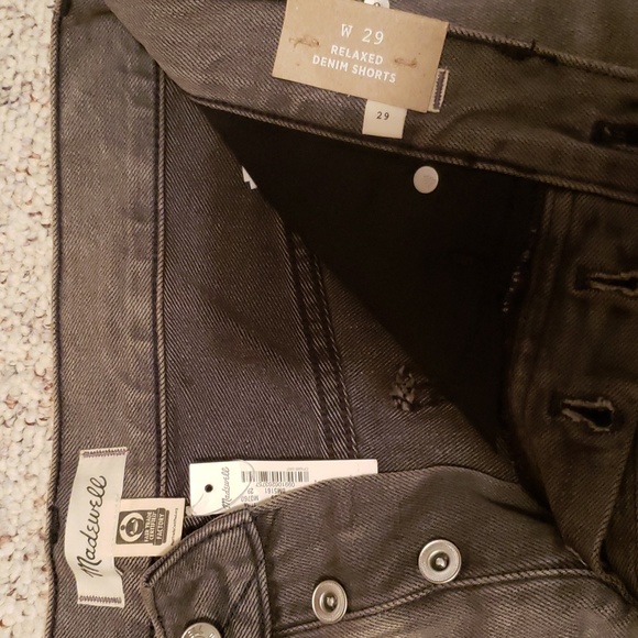 Madewell denim shorts - Picture 3 of 4